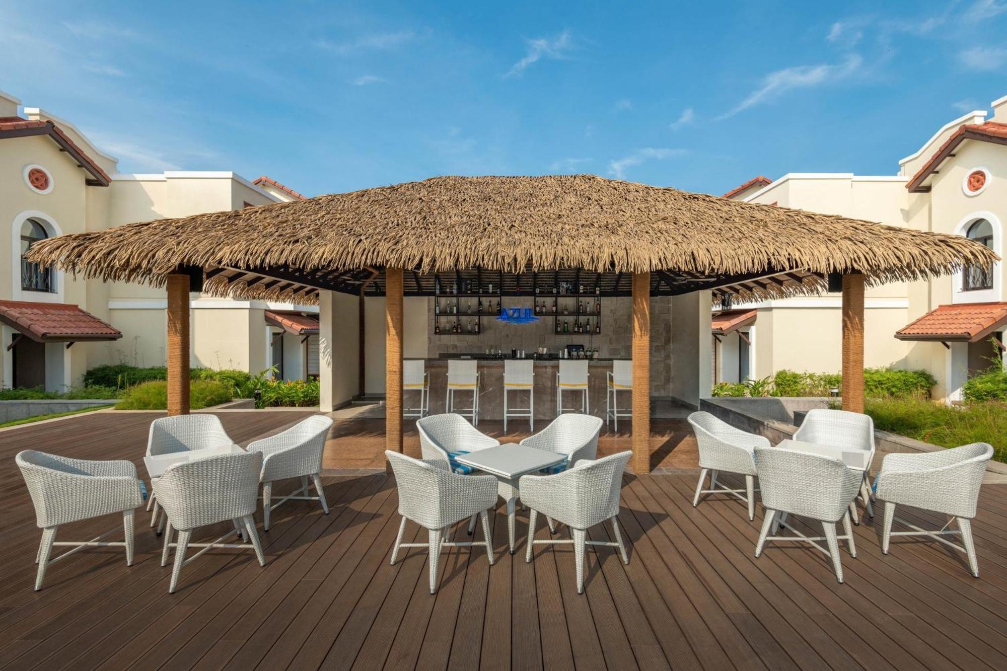 Hotel Fairfield By Marriott Goa Benaulim Exterior foto
