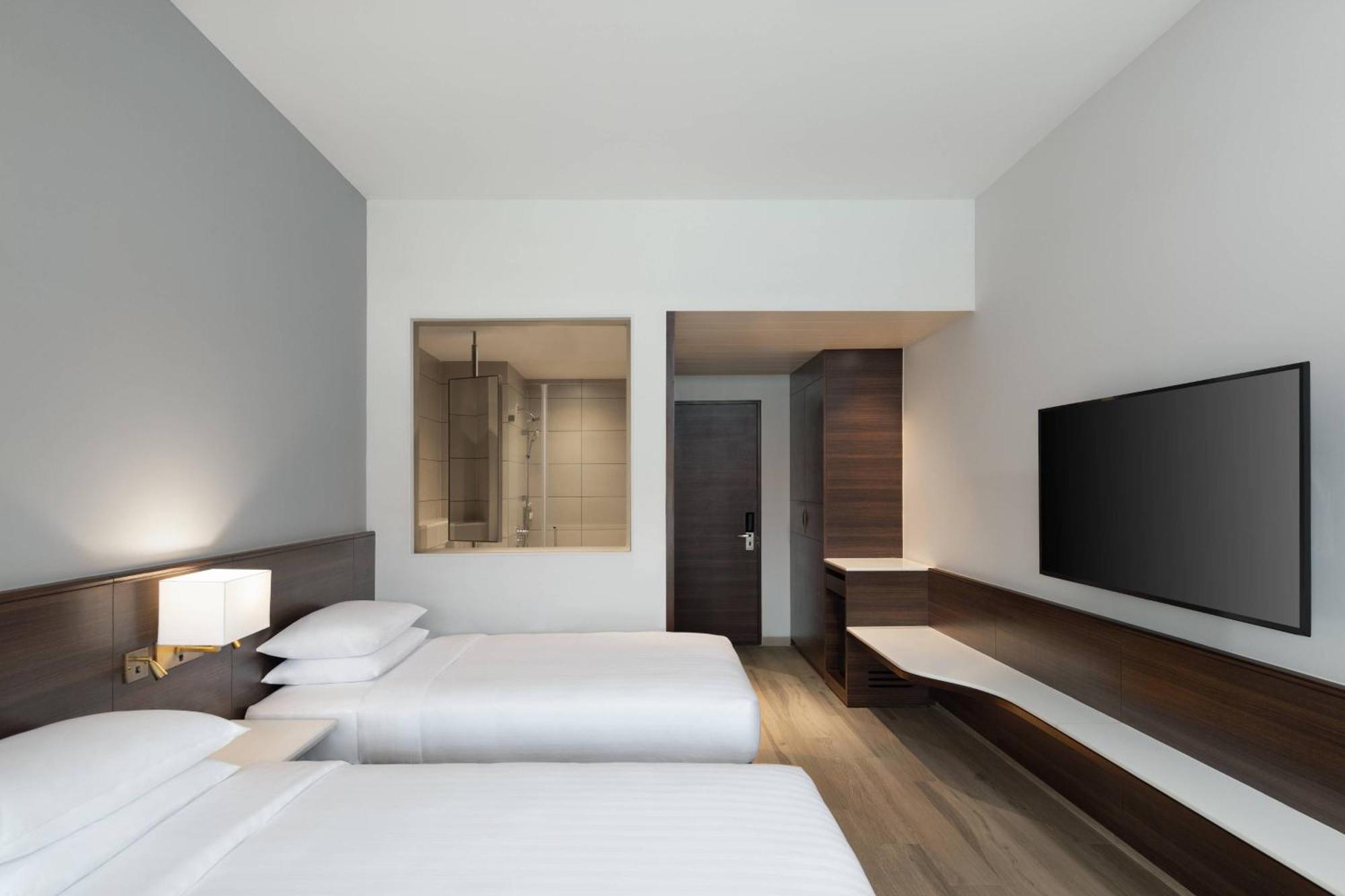 Hotel Fairfield By Marriott Goa Benaulim Exterior foto